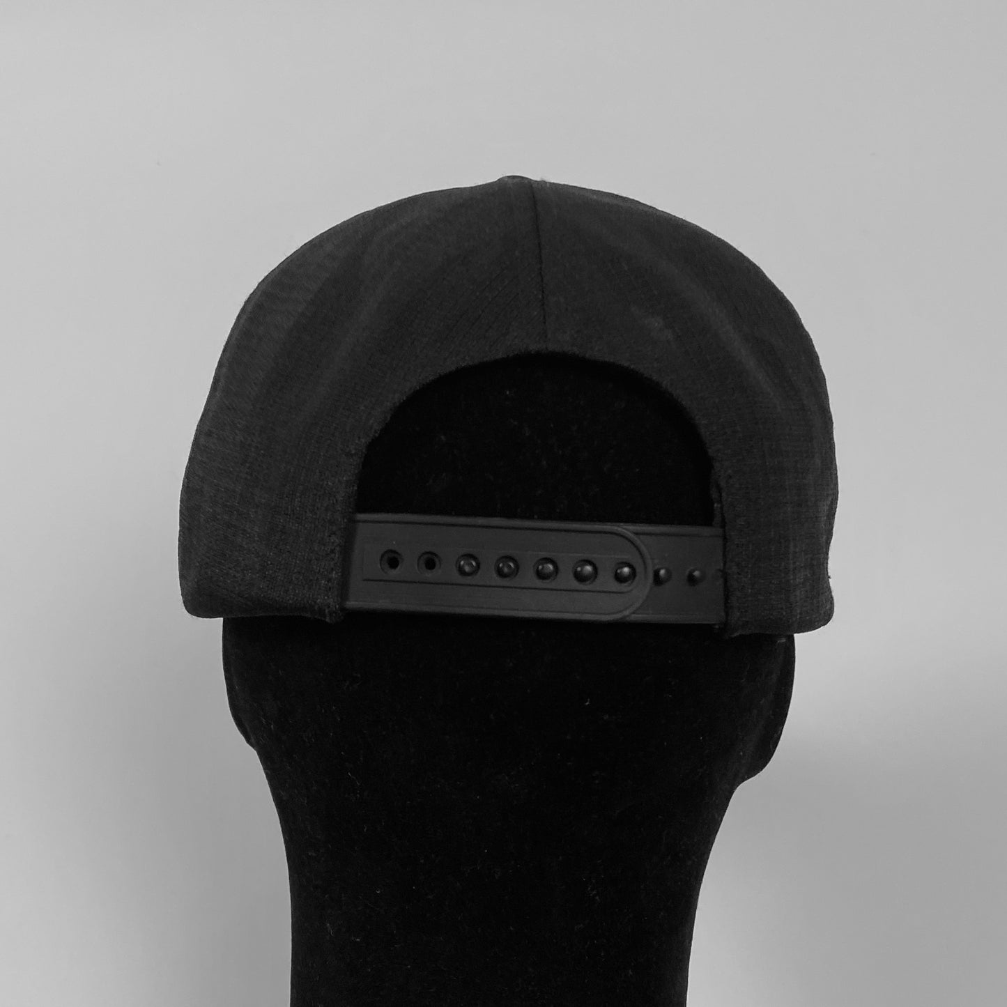 ARCTERYX Hex Logo Trucker Cap