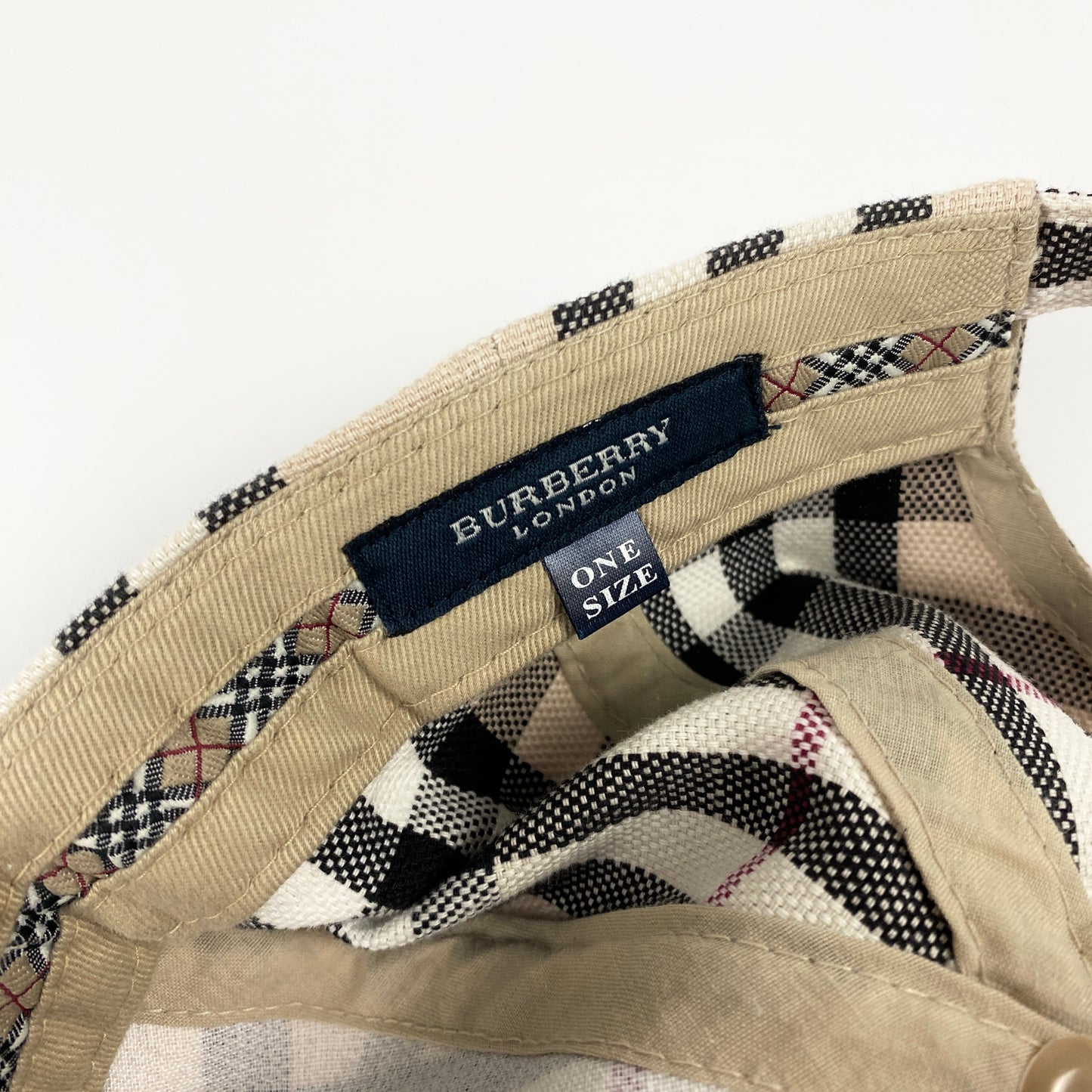 BURBERRY Monogram Kappe