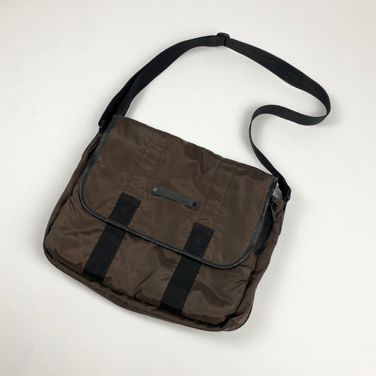 LACOSTE Umhängetasche