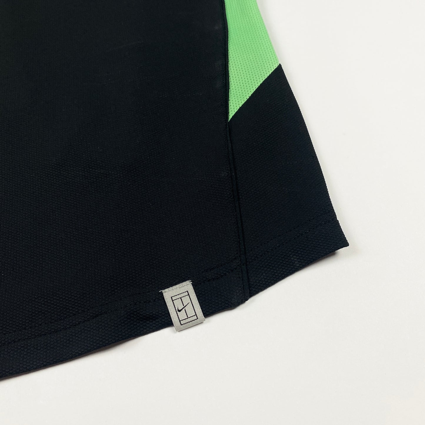 NIKE Half-Zip T-Shirt