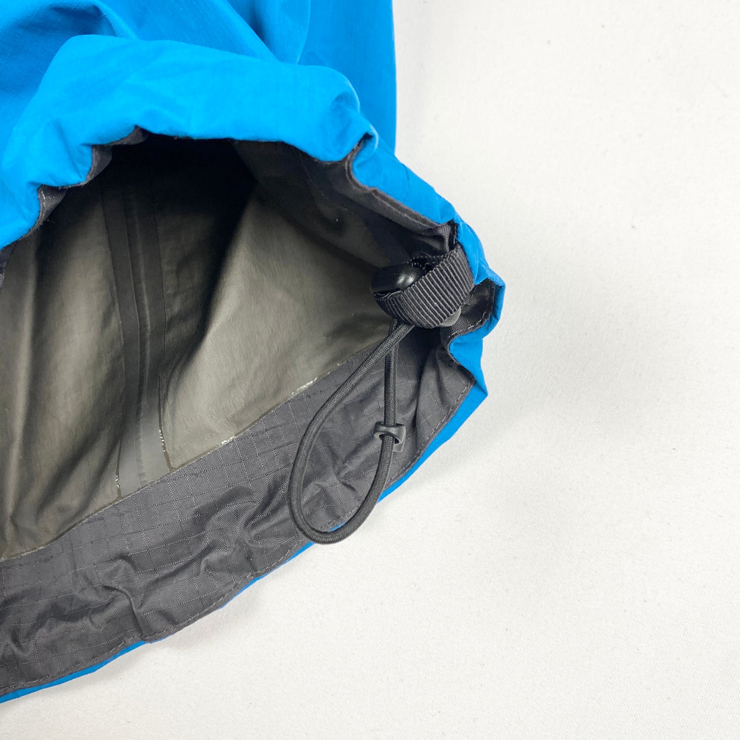 ARC'TERYX x GoreTex Beta AR