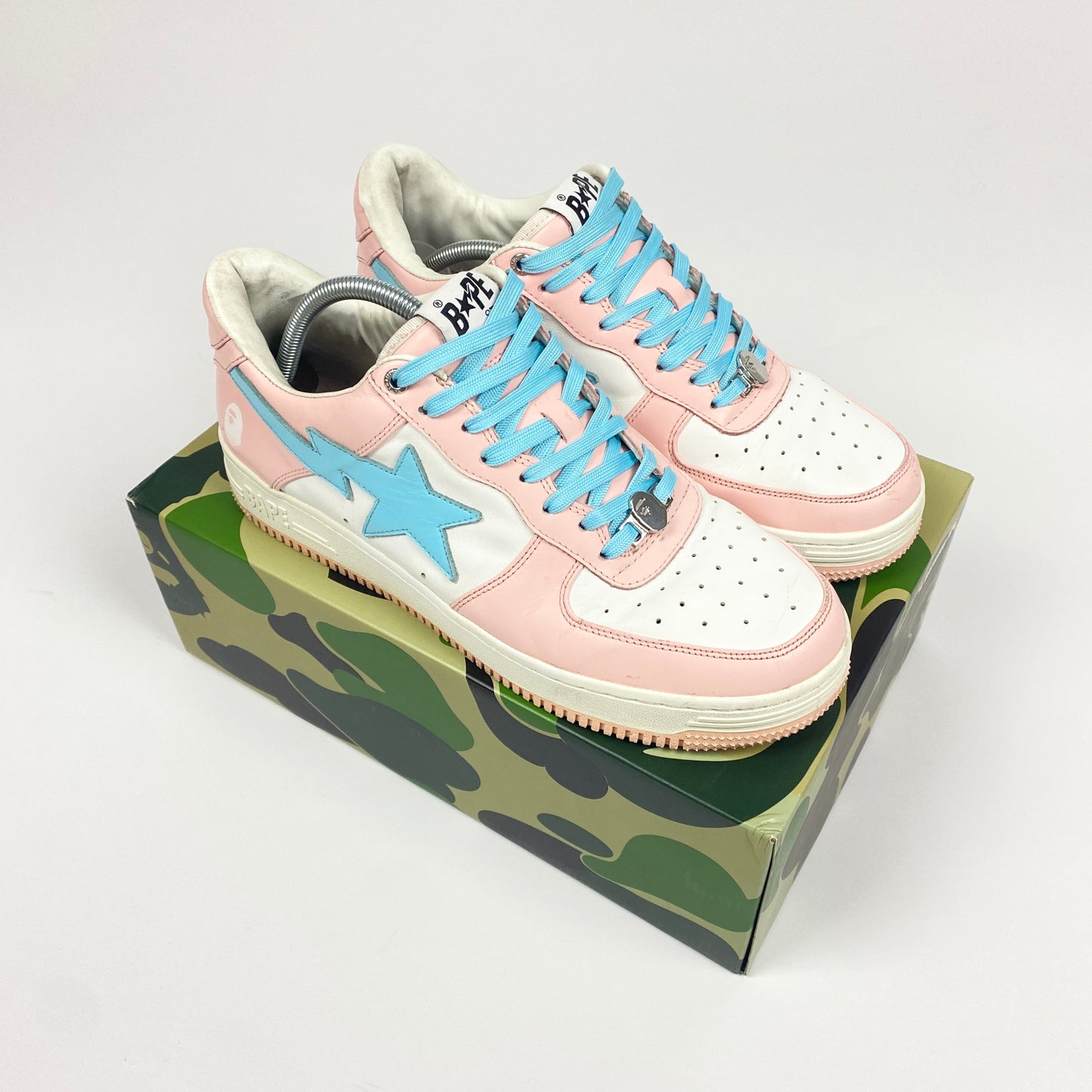 A BATHING APE Bapesta "Candy"