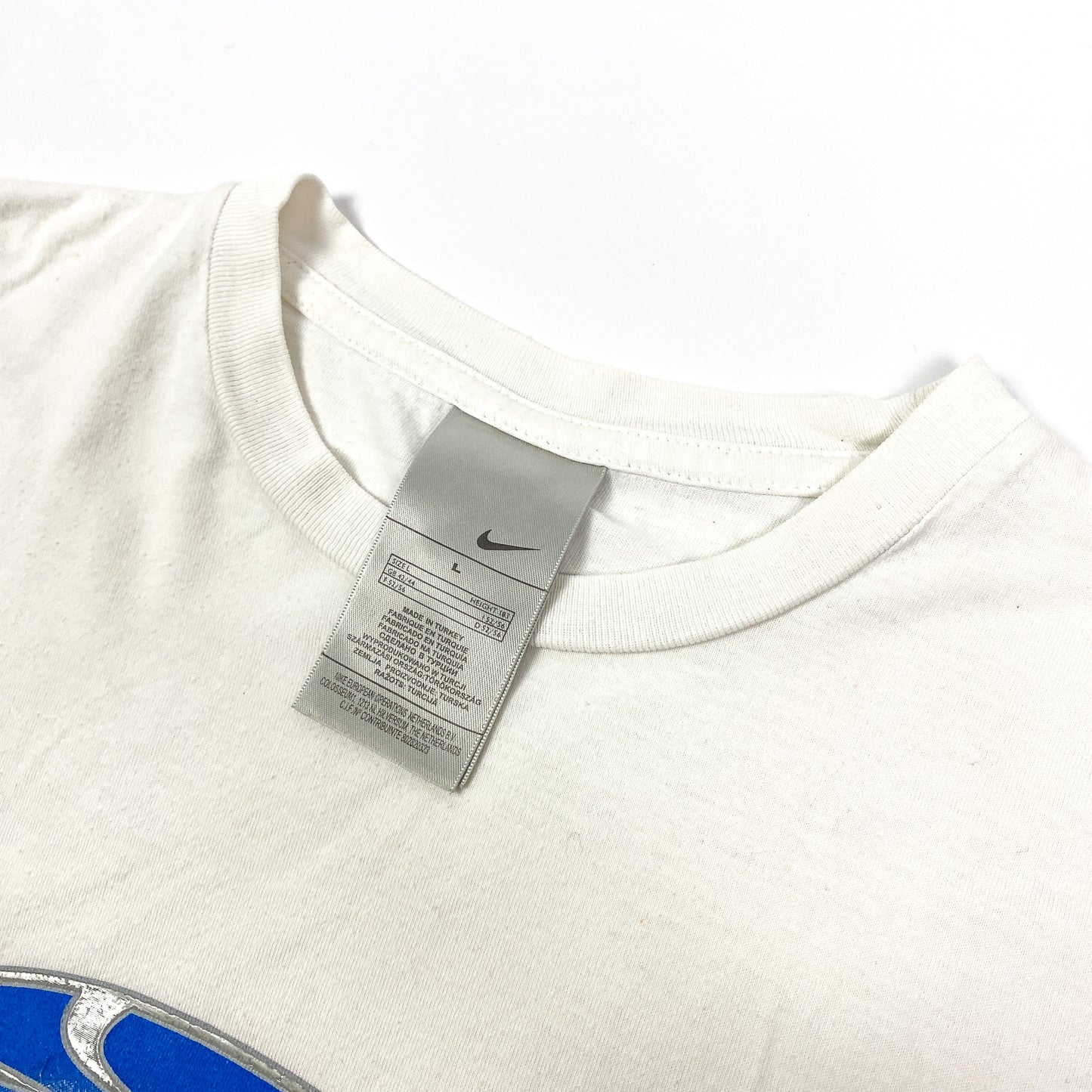 NIKE Tuned T-Shirt