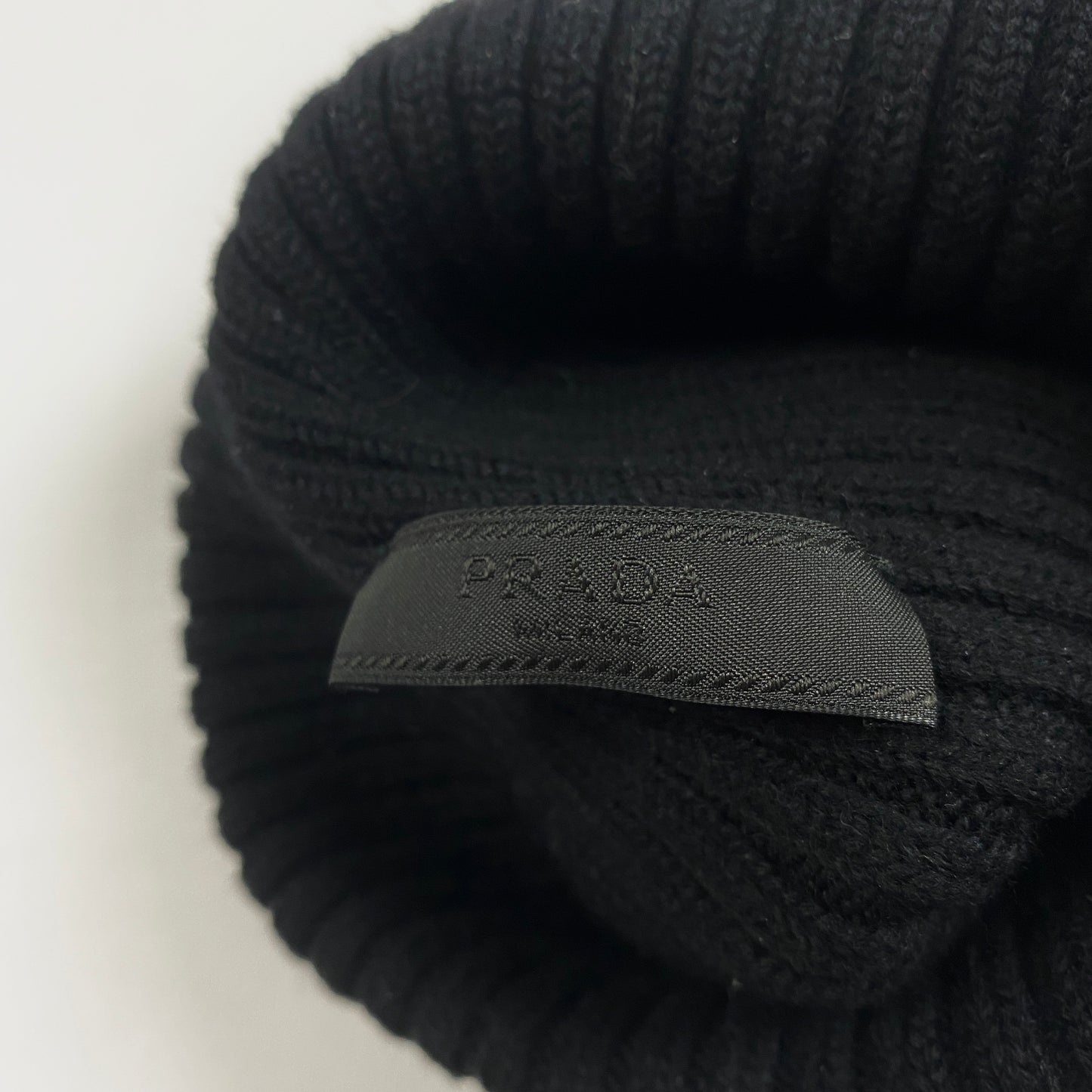 PRADA Linea Rossa Beanie Mütze