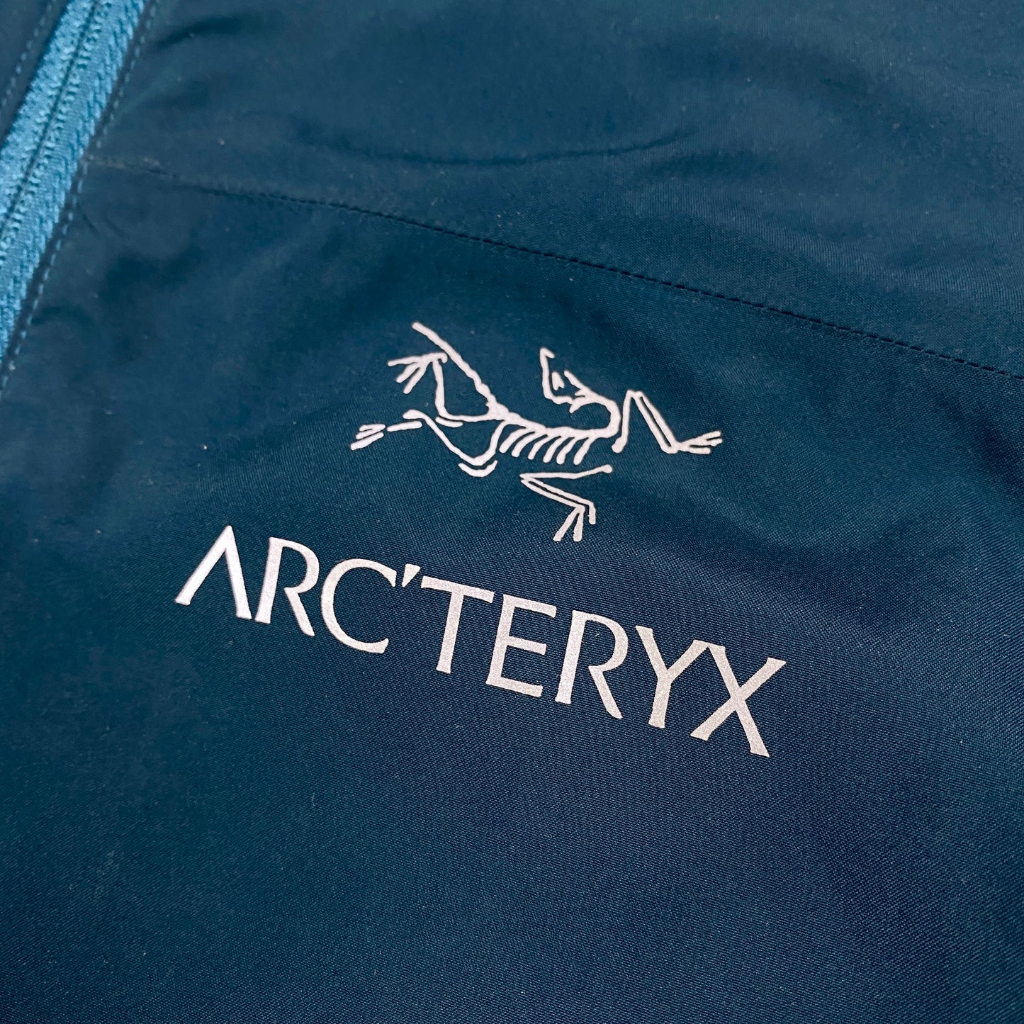 Vintage ARCTERYX Reflective Windstopper track jacket