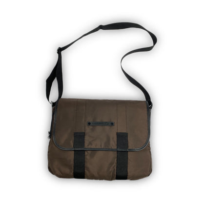 LACOSTE Umhängetasche