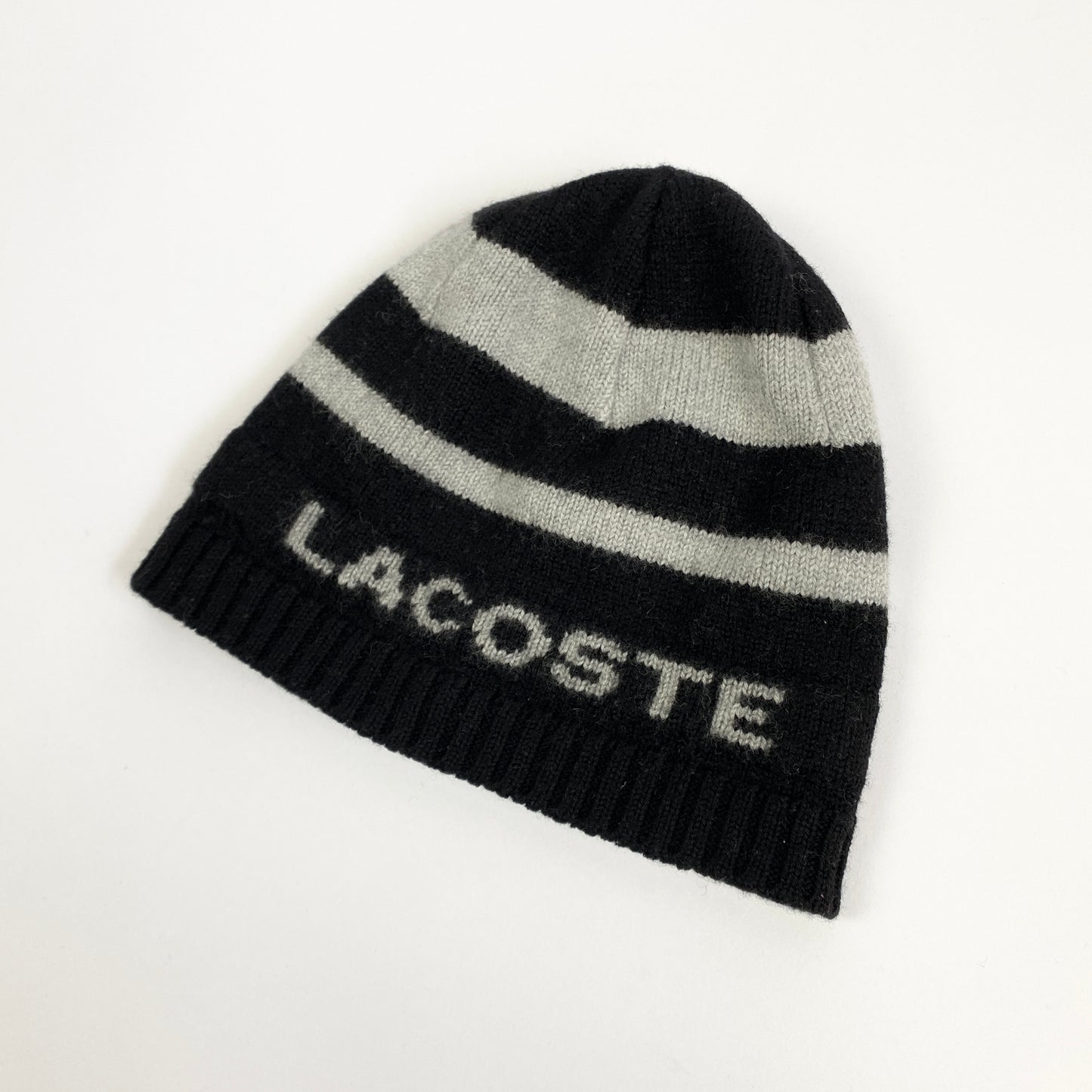 LACOSTE beanie