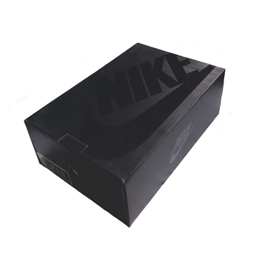 NIKE Air Zoom Vomero 5