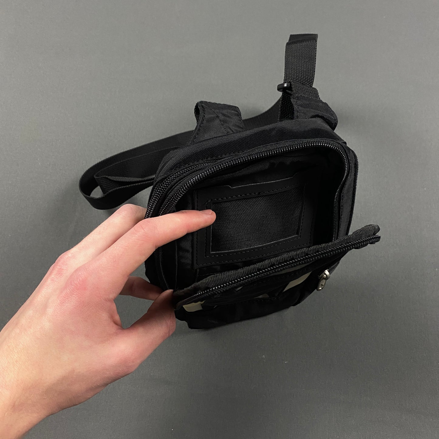 Vintage NIKE Reflective Shoulder Bag