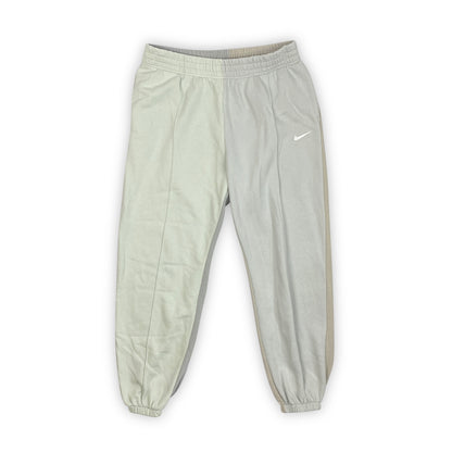 NIKE 4 color block joggers / sweatpants