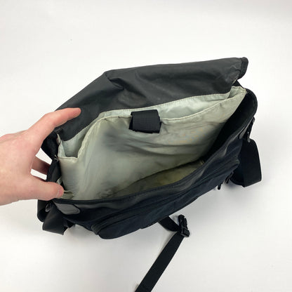 NIKE x CORDURA Messenger Bag / Tasche