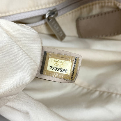 Vintage CHANEL tote bag