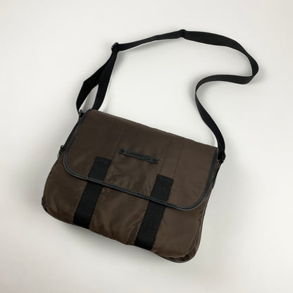 LACOSTE Umhängetasche