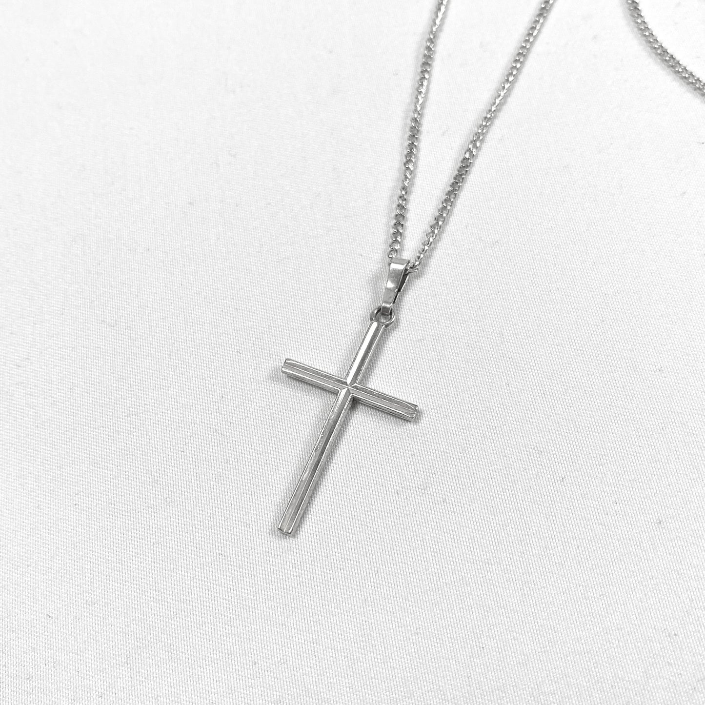 Vintage 835 Silver Cross Pendant Chain