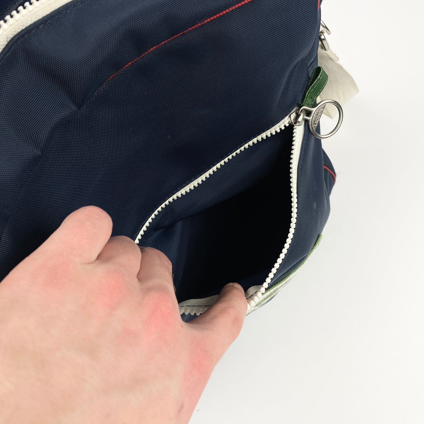 LACOSTE Umhängetasche