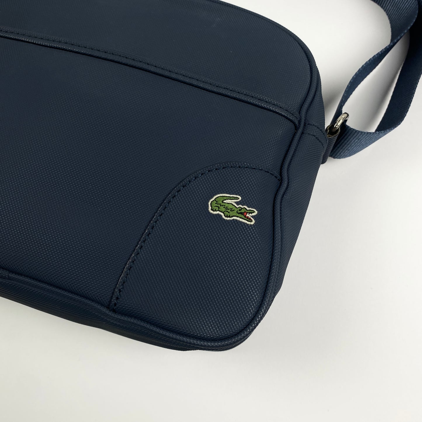 LACOSTE bag